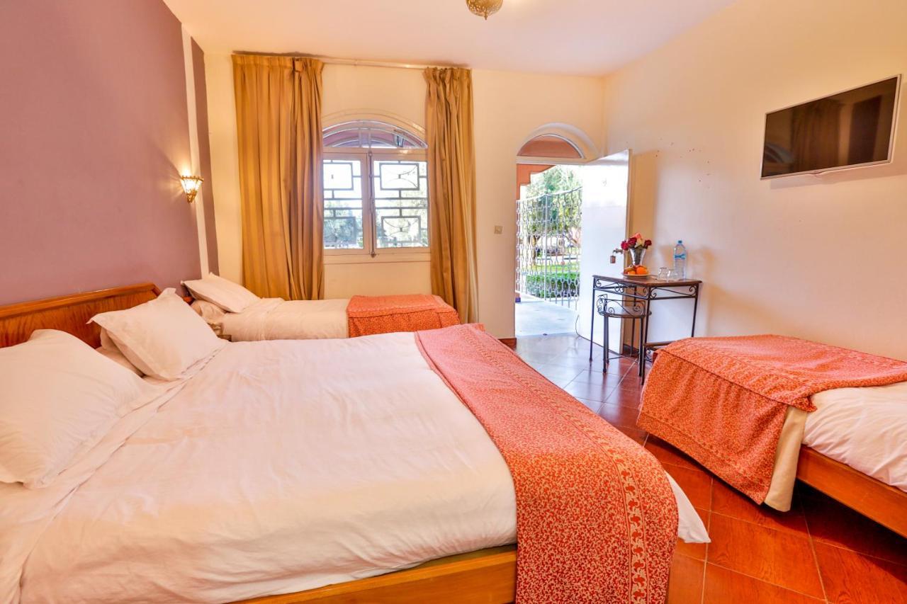 Complexe El Bassatine Hotell Béni Mellal Exteriör bild